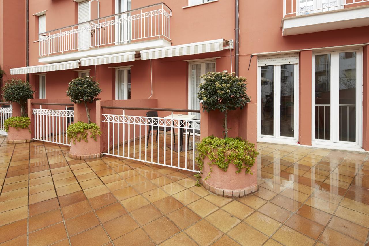 Pension Txiki Polit Hotel Zarautz Exterior photo