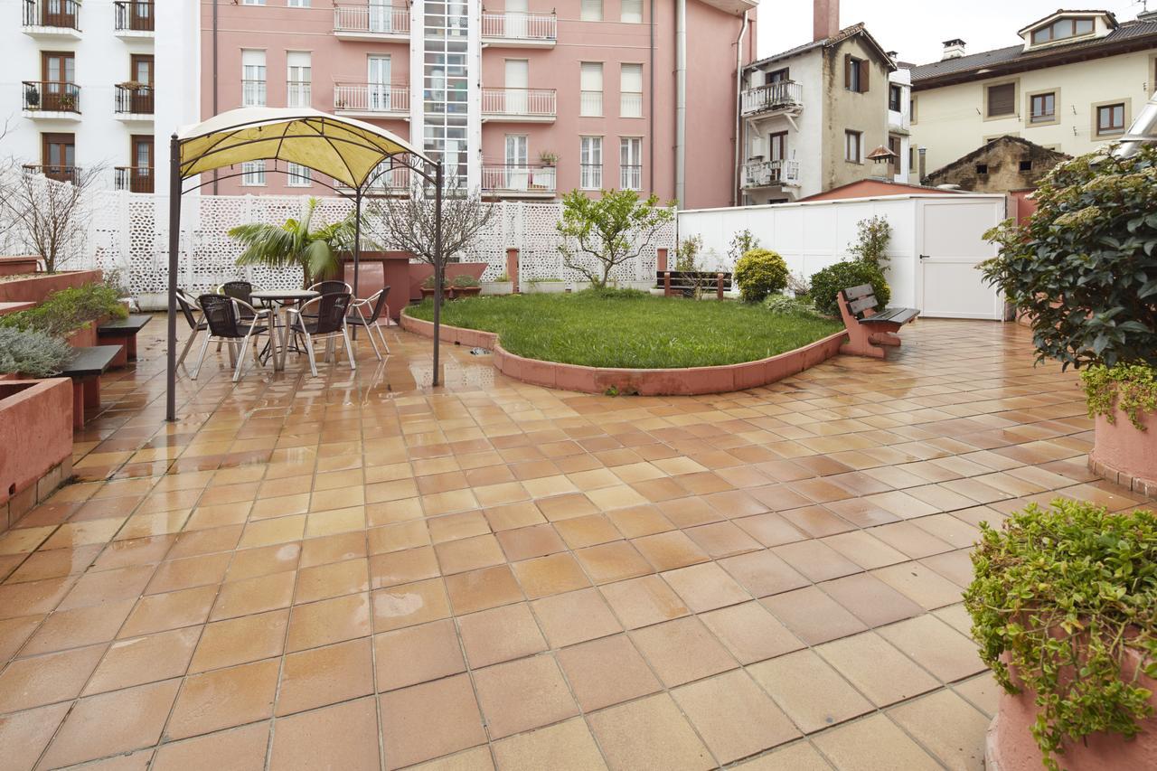 Pension Txiki Polit Hotel Zarautz Exterior photo